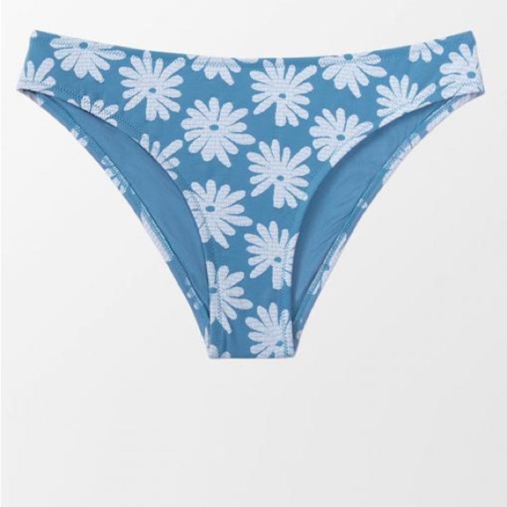 Cupshe Peyton Floral Low Waisted Bikini Bottom